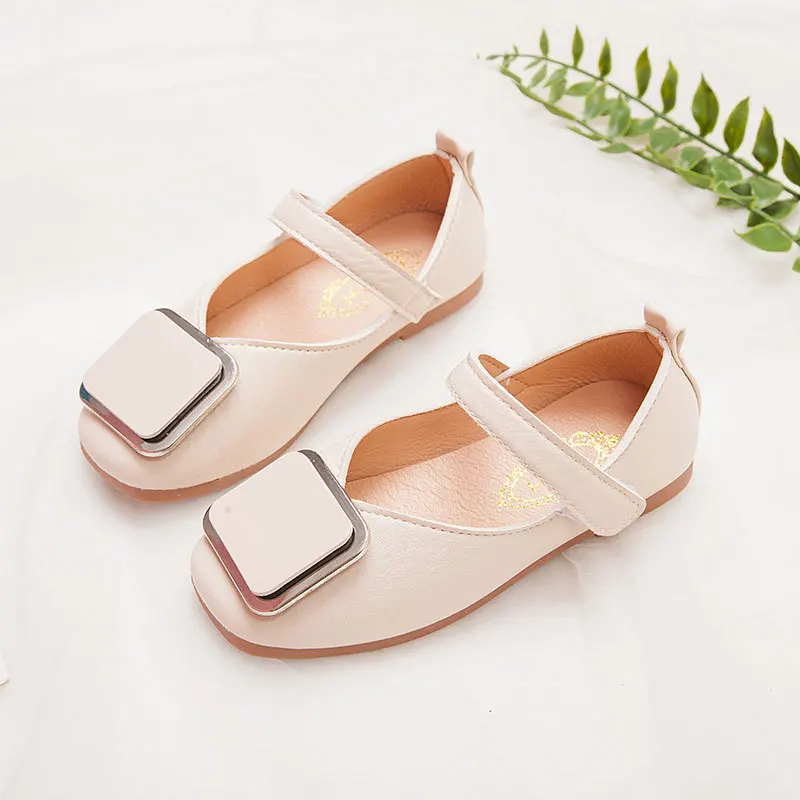 2019New Little Girl Shoes Kids Princess Shoes Soft bottom single Shoes Girls Leather Shoes chaussure fille Pink Beige 3-15T 
2019New Little Girl Shoes Kids Princess Shoes Soft bottom single Shoes Girls Leather Shoes chaussure fille Pink Beige 3-15T
