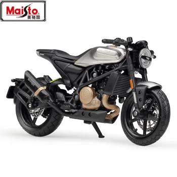 MAISTO 1:18 2018 HUSQVARN Motorcycles Vitpilen 701 Diecasts Motorcycles Simulation Alloy Motor Model for Kids Toys and Gifts
MAISTO 1:18 2018 HUSQVARN Motorcycles Vitpilen 701 Diecasts Motorcycles Simulation Alloy Motor Model for Kids Toys and Gifts