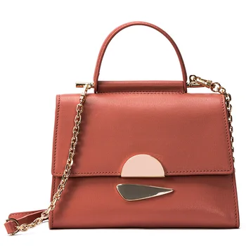 Women's 2019 New Chain Single Shoulder Oblique Bag Leather Handbag Fashion
Women's 2019 New Chain Single Shoulder Oblique Bag Leather Handbag Fashion