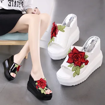 Summer new thick slope with cool sandals casual waterproof platform cake Lazy drag Europe and the United States with high-heeled
Summer new thick slope with cool sandals casual waterproof platform cake Lazy drag Europe and the United States with high-heeled