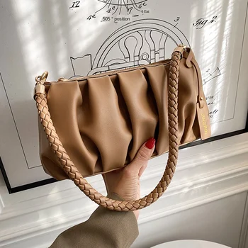 Fall/Winter Sense of Quality Retro Texture Bag Women's 2020 New Trendy Korean Versatile One-Shoulder Crossbody Fashion Cloud Bag
Fall/Winter Sense of Quality Retro Texture Bag Women's 2020 New Trendy Korean Versatile One-Shoulder Crossbody Fashion Cloud Bag