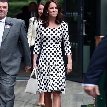 Runway Princess Kate Sexy Square Collar 3/4 Sleeve Retro Print Dots Slim Fit Elegant Temperament Women'S Dress Spring And Summer
Runway Princess Kate Sexy Square Collar 3/4 Sleeve Retro Print Dots Slim Fit Elegant Temperament Women'S Dress Spring And Summer