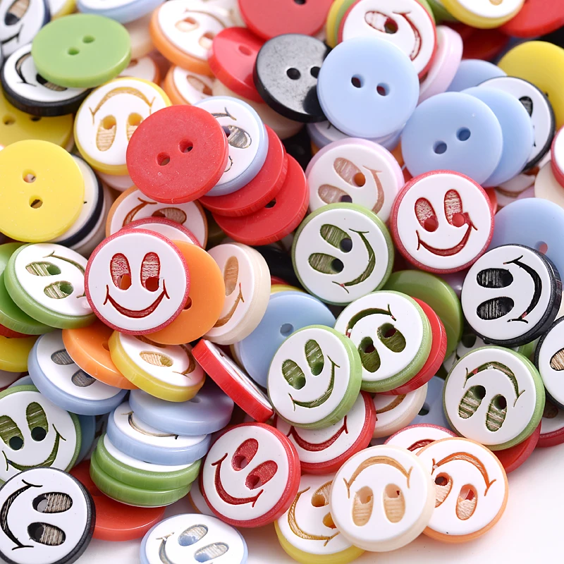 Hot 50Pcs/Pack 2 Holes 18# 11mm Resin Buttons For Baby Kids Cute Mixed Color Smiley Pattern Button For DIY Clothes Accessories
Hot 50Pcs/Pack 2 Holes 18# 11mm Resin Buttons For Baby Kids Cute Mixed Color Smiley Pattern Button For DIY Clothes Accessories