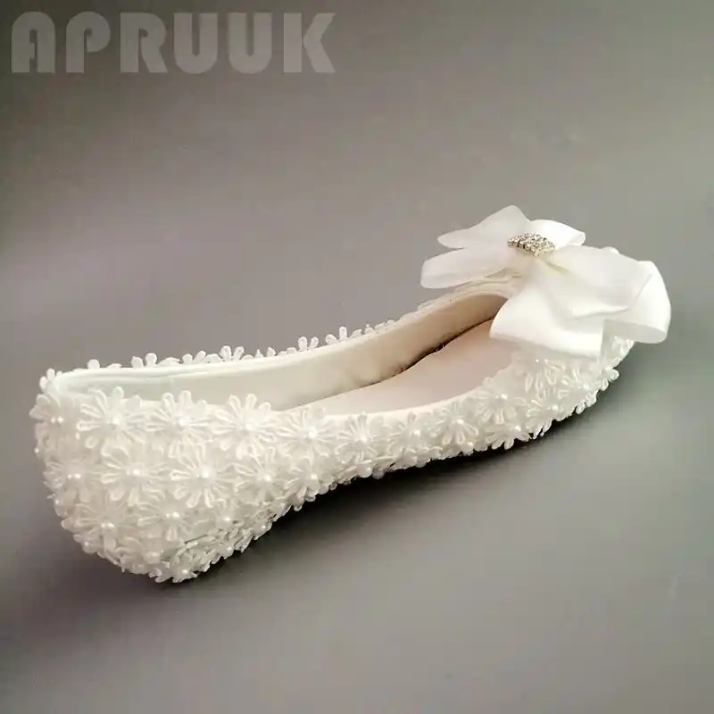 pearl wedding shoes for bride