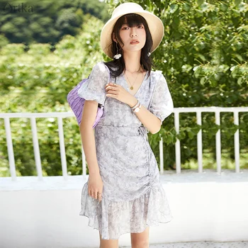 ARTKA 2020 Summer New Women Dress French Vintage Floral Print Dress V-Neck Puff Sleeve Drawstring Ruffles Chiffon Dress LA21500X
ARTKA 2020 Summer New Women Dress French Vintage Floral Print Dress V-Neck Puff Sleeve Drawstring Ruffles Chiffon Dress LA21500X