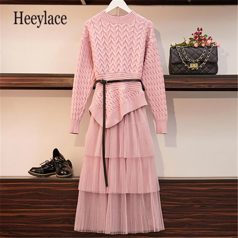 High Quality 2 Piece Sets Women 2019 Knitted Sweaters+mesh Skirts Sets Long Sleeve Irregular Solid Jumpers Skirt Suits For Woman
High Quality 2 Piece Sets Women 2019 Knitted Sweaters+mesh Skirts Sets Long Sleeve Irregular Solid Jumpers Skirt Suits For Woman