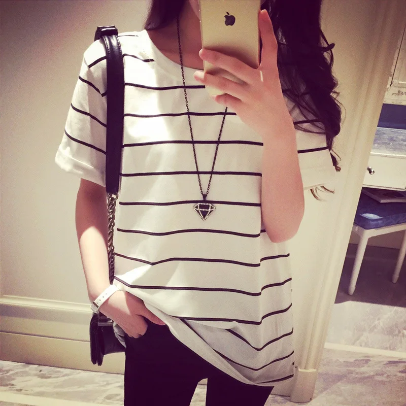 2020 New Summer Women T-shirt Korean Style Striped O Neck Short Sleeve Polyester Loose Oversize Tee Shirt Femme Free Shipping
2020 New Summer Women T-shirt Korean Style Striped O Neck Short Sleeve Polyester Loose Oversize Tee Shirt Femme Free Shipping