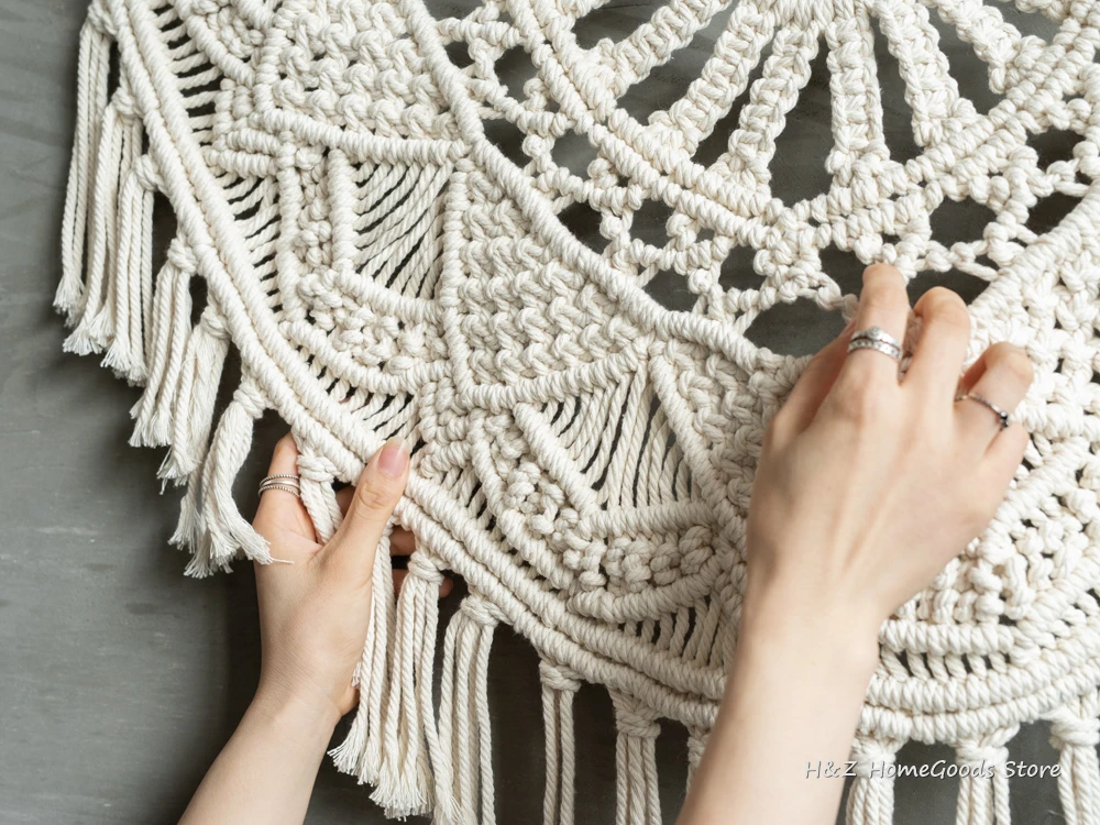 Modern Floral Macrame - Handwoven Boho Tapestry for Contemporary Living & Holiday Decor 11 H34e8cee3ca724807a0eb976c398f02f79