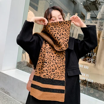 2020 Hot Kasjmier Sjaal Voor Vrouwen Luxe Leopard Warm Hijab Sjaal Winter Lady Pashmina Sjaals En Wraps Foulard Dikke Deken
2020 Hot Kasjmier Sjaal Voor Vrouwen Luxe Leopard Warm Hijab Sjaal Winter Lady Pashmina Sjaals En Wraps Foulard Dikke Deken