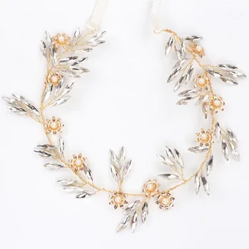 Fancy Simple Shiny Rhinestones Metal Charm Flowers Bridal Headpiece Vine Hairband
Fancy Simple Shiny Rhinestones Metal Charm Flowers Bridal Headpiece Vine Hairband