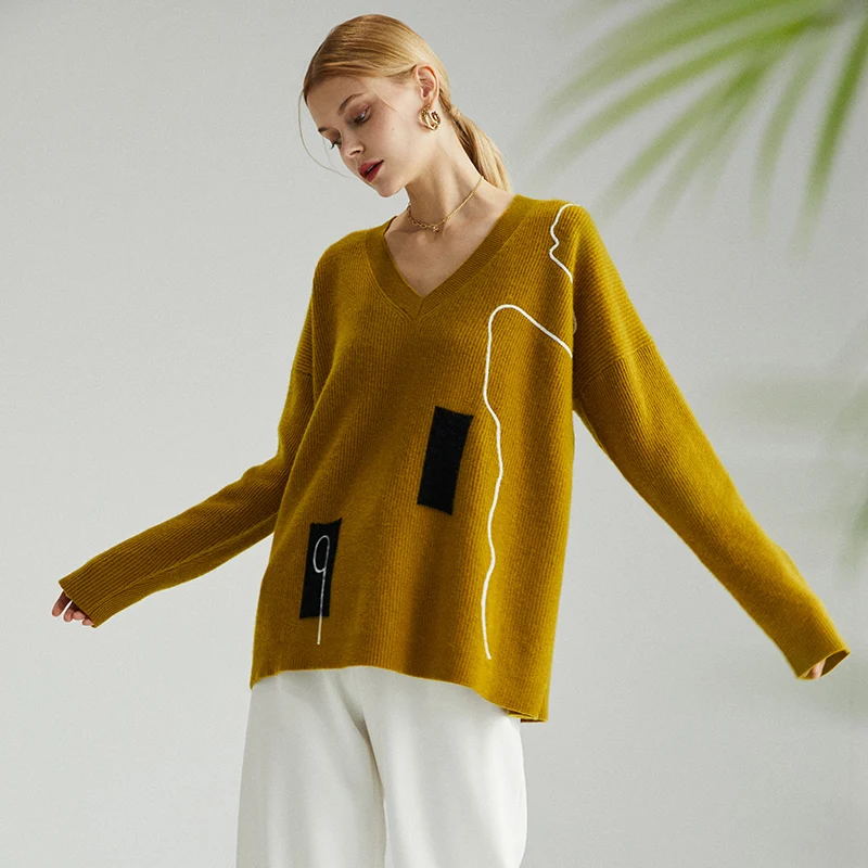 Fashion Color Matching V-Neck, The Best Pure Cashmere Women's Korean Loose Pullover Plus Size Long-Sleeve Western-Style Sweater 
Fashion Color Matching V-Neck, The Best Pure Cashmere Women's Korean Loose Pullover Plus Size Long-Sleeve Western-Style Sweater