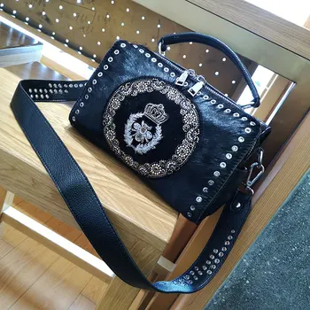 2019 New European and American Style Women Totes Leather Ladies Clutch Single Shoulder Bags Crossbody Bags Soft Fashion Handbags
2019 New European and American Style Women Totes Leather Ladies Clutch Single Shoulder Bags Crossbody Bags Soft Fashion Handbags
