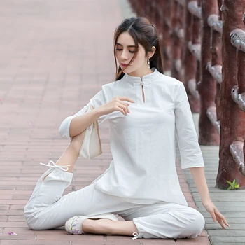 2020 woman traditional chinese set elegant embroidery oblique collar cotton linen shirt+pants set oriental tang suit for female 
2020 woman traditional chinese set elegant embroidery oblique collar cotton linen shirt+pants set oriental tang suit for female