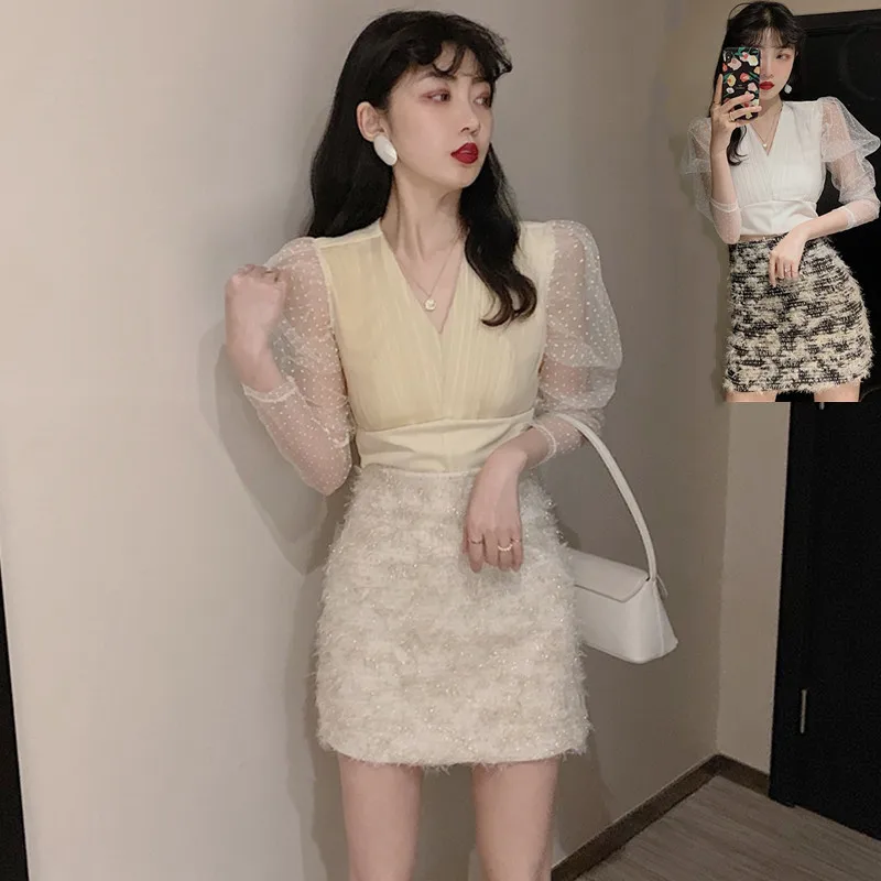 2020 Autumn Temperament Socialite Small Xiangfeng Suit Female Slim Fit Wave Point Bubble Yarn V Top Half Body Bag Hip Skirt Two
2020 Autumn Temperament Socialite Small Xiangfeng Suit Female Slim Fit Wave Point Bubble Yarn V Top Half Body Bag Hip Skirt Two
