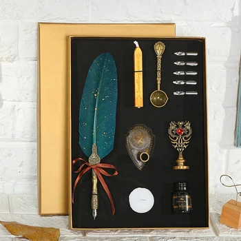 European Retro Sprinkled Gold Father Pen Creative Carving Feather Pen Set Student Dip Feather Pen Calligraphy Set Gift Box
European Retro Sprinkled Gold Father Pen Creative Carving Feather Pen Set Student Dip Feather Pen Calligraphy Set Gift Box