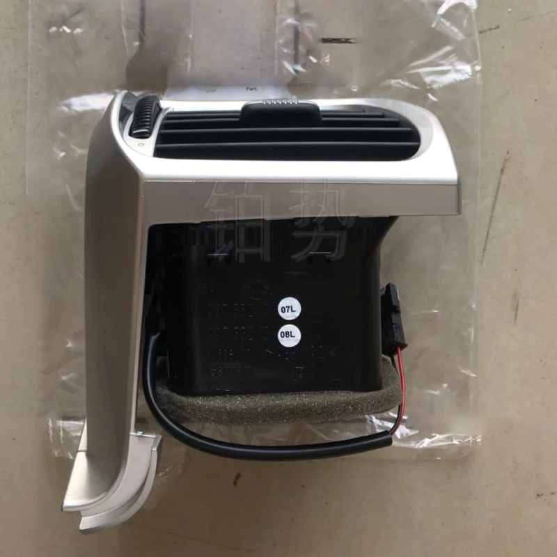 Central nozzle Por sch e911 Car rera 2. Ge 911 T / GT2 RS 2. G Air conditioning air outlet instrument panel plating air outlet
Central nozzle Por sch e911 Car rera 2. Ge 911 T / GT2 RS 2. G Air conditioning air outlet instrument panel plating air outlet