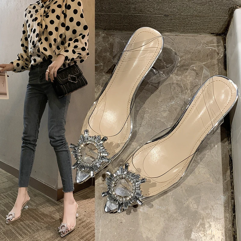 2020 Summer Women Crystal thin High Heels Mules Slides Lady Transparent Clear Block Heels Flip Flop Slippers Jelly Sandals Shoes
2020 Summer Women Crystal thin High Heels Mules Slides Lady Transparent Clear Block Heels Flip Flop Slippers Jelly Sandals Shoes