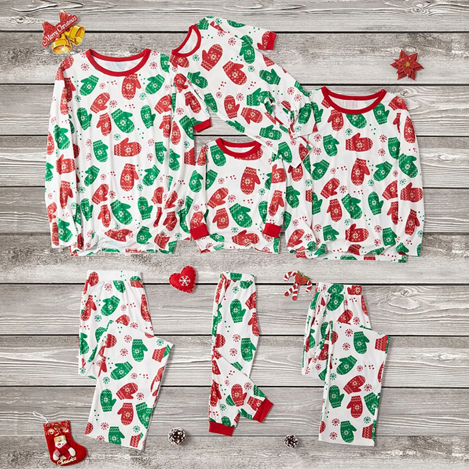 Christmas Family Clothes Set Fashion Adult Kids Pajamas Set Cotton Nightwear Sleepwear Red Pyjamas Matching Family Outfits
Christmas Family Clothes Set Fashion Adult Kids Pajamas Set Cotton Nightwear Sleepwear Red Pyjamas Matching Family Outfits