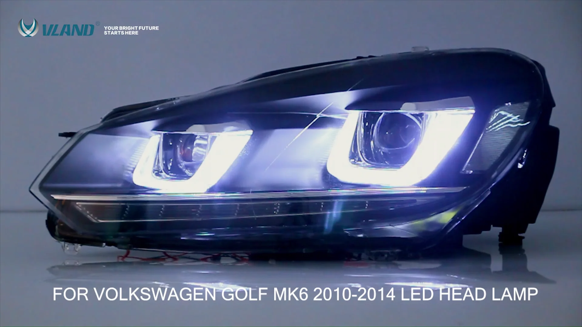 Передняя фара VLAND в сборе подходит для 2010 2011 2012 2013 GOLF MK6 GTI/ 2012-2013 GOLF R, внешняя фара в сборе с последовательным DRL 
Передняя фара VLAND в сборе подходит для 2010 2011 2012 2013 GOLF MK6 GTI/ 2012-2013 GOLF R, внешняя фара в сборе с последовательным DRL