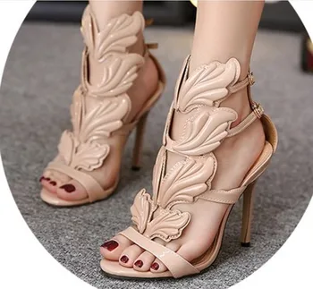 2020 new women's shoes star models metal wings fine heel super high heel open toe sandals
2020 new women's shoes star models metal wings fine heel super high heel open toe sandals