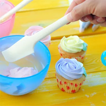 20*3.5cm Practical Butter Cream Stirring Scraper Durable Silicone Elbow Spatula Bean Paste Bending Spatula Kitchen Pastry Tool
20*3.5cm Practical Butter Cream Stirring Scraper Durable Silicone Elbow Spatula Bean Paste Bending Spatula Kitchen Pastry Tool