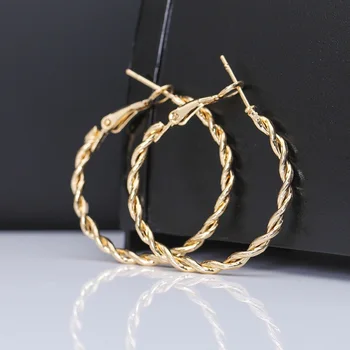 Hot Sale Circle Hoop Earrings Gold Color Twisted Wave Pattern Hoops For Women Party Creole Boucle D'oreille Bijoux
Hot Sale Circle Hoop Earrings Gold Color Twisted Wave Pattern Hoops For Women Party Creole Boucle D'oreille Bijoux