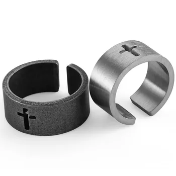 Turnable personality version of the stylish matte men's ring titanium steel black personality hipster single index finger ring
Turnable personality version of the stylish matte men's ring titanium steel black personality hipster single index finger ring