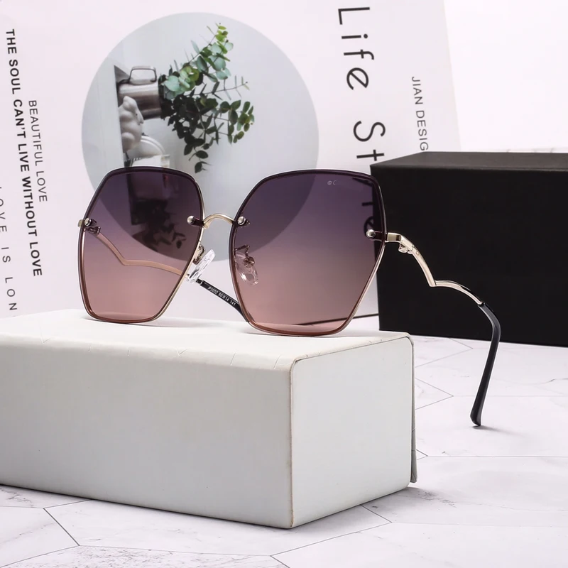 New Polygon Sunglasses Women 2020 Retro square Metal Sun Glasses Men Brand Designer Hexagon Eyeglasses Personality frame UV400 
New Polygon Sunglasses Women 2020 Retro square Metal Sun Glasses Men Brand Designer Hexagon Eyeglasses Personality frame UV400