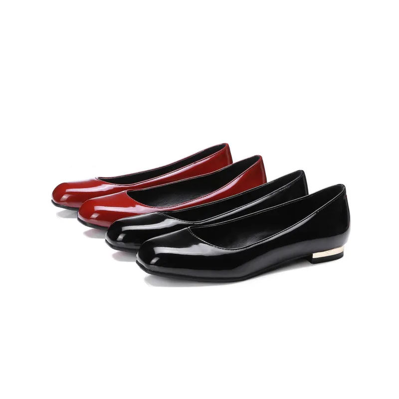 Ladies Black and red Shoes Square Toe Flats Glitter Heels Shiny PU High quality plus size 16-2 European and American style 1111
Ladies Black and red Shoes Square Toe Flats Glitter Heels Shiny PU High quality plus size 16-2 European and American style 1111