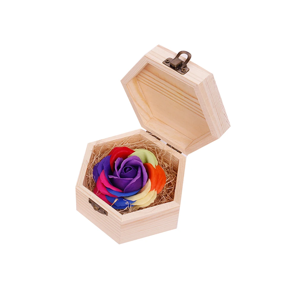 Фото Разноцветное Радужное мыло цветок розы с деревянной шестиугольной формой