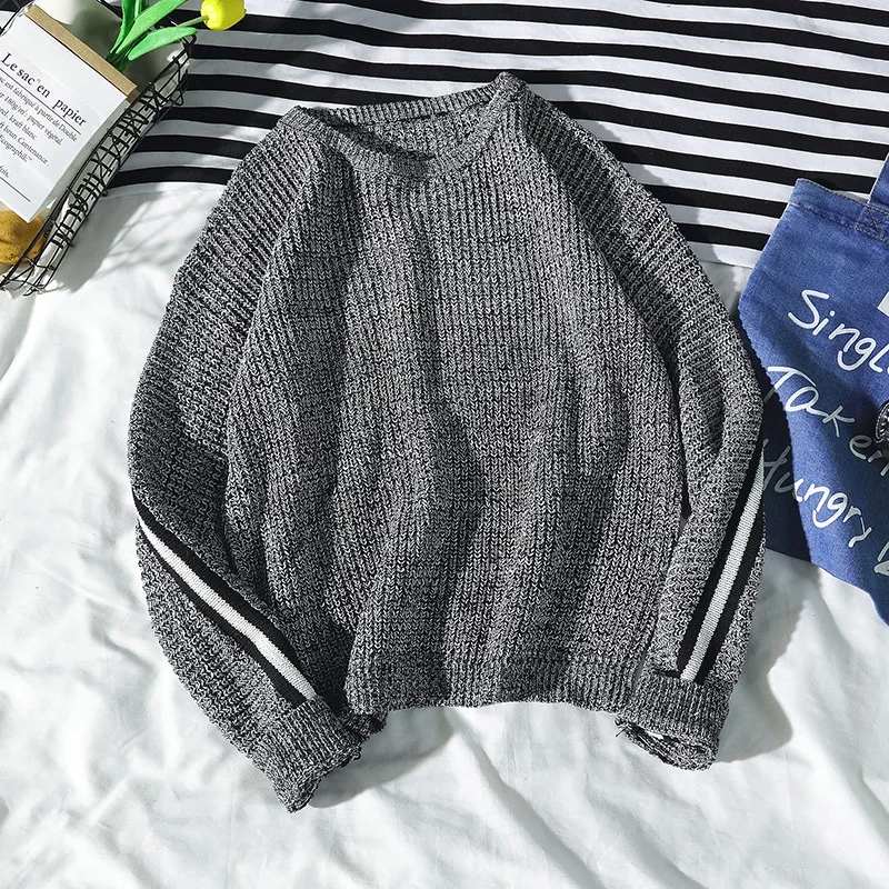 Winter Sweater Men's Fashion Stripe Matching Knitted Sweater Pullover Round Collar Casual Popular Sweater
Winter Sweater Men's Fashion Stripe Matching Knitted Sweater Pullover Round Collar Casual Popular Sweater