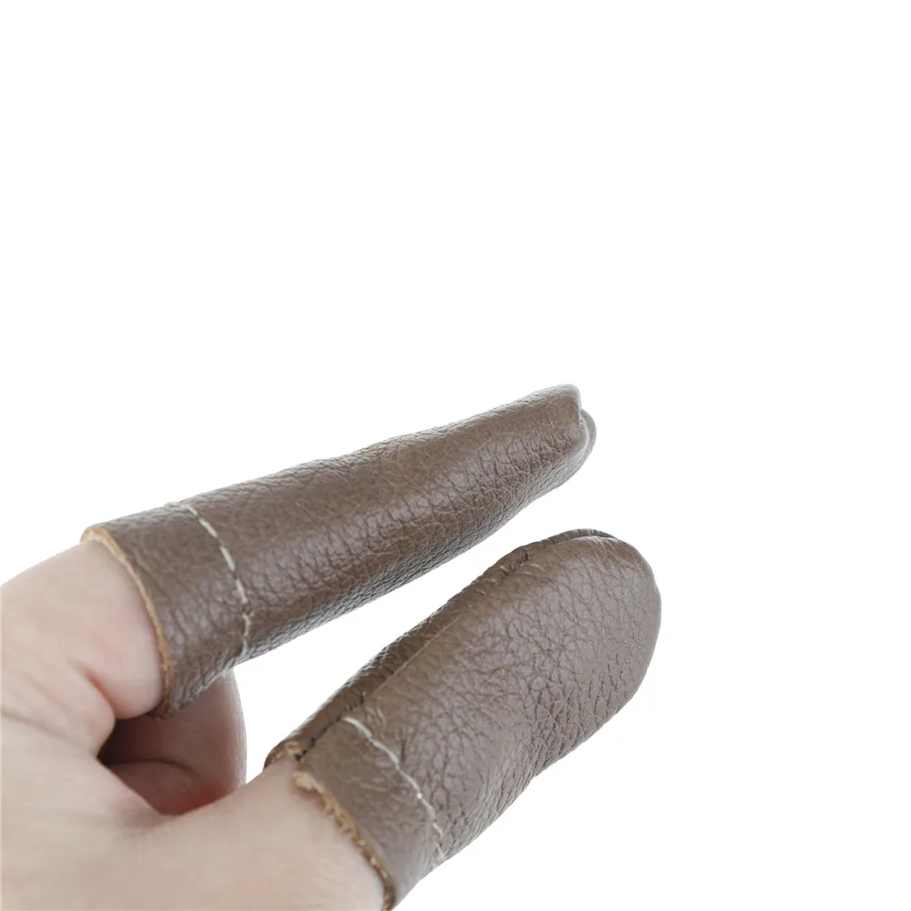 1 Set Durable Leather Needle Felting Guard Hand CraftThumb Index Thimble Finger Protector Embroidery Needlework Accessory
1 Set Durable Leather Needle Felting Guard Hand CraftThumb Index Thimble Finger Protector Embroidery Needlework Accessory