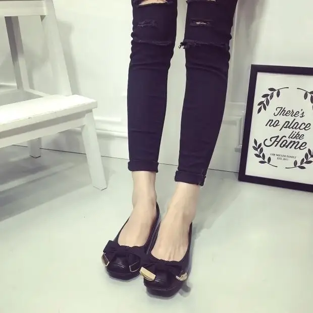 European and American style 2020 spring and autumn new sweet bow square head large size shoes flat women shoes large size
European and American style 2020 spring and autumn new sweet bow square head large size shoes flat women shoes large size