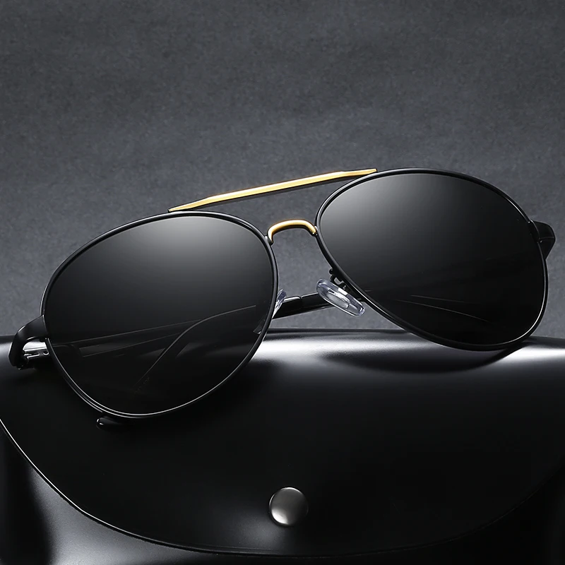 2020 Vintage Metal Polarized Women Sunglasses Men Classic Brand Sun Glasses Coating Lens Driving Eyewear2
2020 Vintage Metal Polarized Women Sunglasses Men Classic Brand Sun Glasses Coating Lens Driving Eyewear2