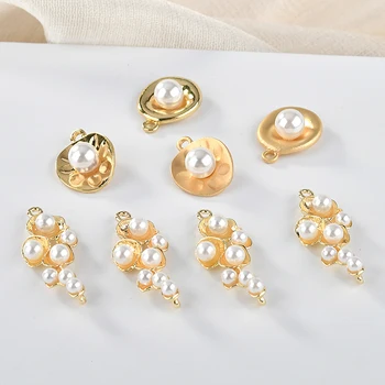 European and American Retro round Pearl Flower Alloy Gold Earrings Pendant DIY Handmade Ear Clip Ornament Accessories Material
European and American Retro round Pearl Flower Alloy Gold Earrings Pendant DIY Handmade Ear Clip Ornament Accessories Material