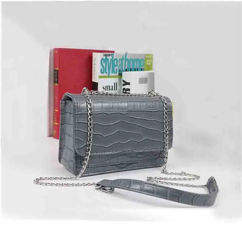 Fashion woman bag Crocodile pattern Shoulder bag women bag Chain small square bag Lady Crossbody bag Handbag famale
Fashion woman bag Crocodile pattern Shoulder bag women bag Chain small square bag Lady Crossbody bag Handbag famale