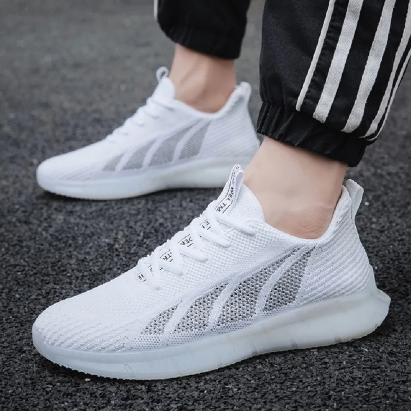 Sports shoes men summer new breathable deodorant fly mesh small white shoes popcorn soft bottom running shoes tide
Sports shoes men summer new breathable deodorant fly mesh small white shoes popcorn soft bottom running shoes tide