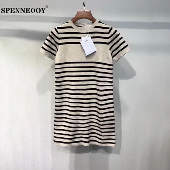 SPENNEOOY Designer Custom Runway Summer Women Streetwear Striped Knitting Dress Ladies Short Sleeve Straight Mini Dresses
SPENNEOOY Designer Custom Runway Summer Women Streetwear Striped Knitting Dress Ladies Short Sleeve Straight Mini Dresses
