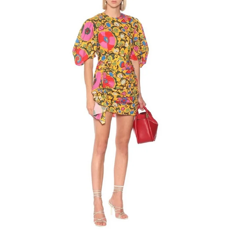Big-name summer ladies 3D printing elegant pleated dress 2020New ladies short sleeve irregular fashion party dress Bing XL 
Big-name summer ladies 3D printing elegant pleated dress 2020New ladies short sleeve irregular fashion party dress Bing XL