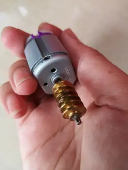 AZGIANT For Volkswagen Golf CC Lamando Magotan camera drive motor Trunk switch flip motor 280 DC motor Mirror Passat 170920
AZGIANT For Volkswagen Golf CC Lamando Magotan camera drive motor Trunk switch flip motor 280 DC motor Mirror Passat 170920