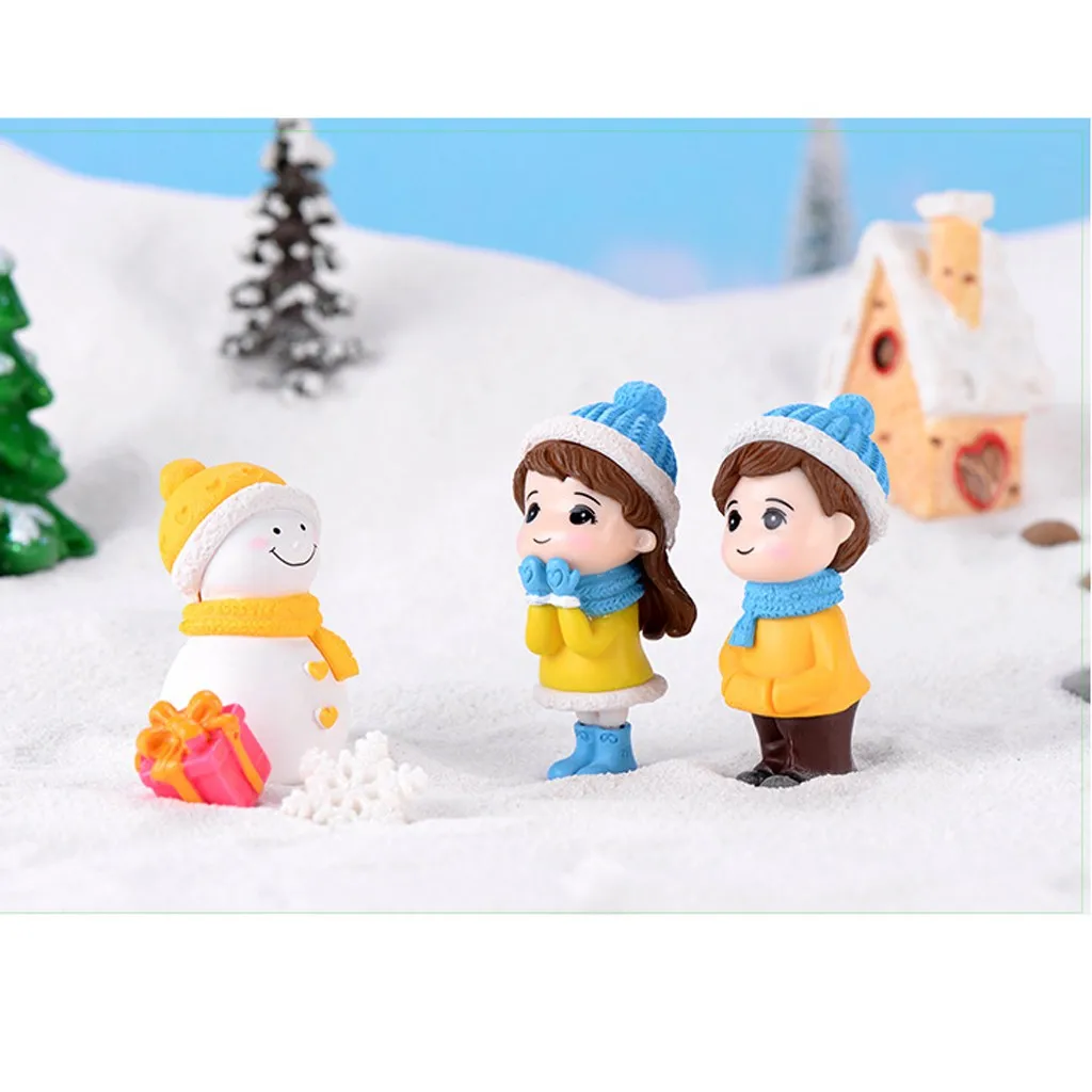 Mini Couple Snowman Statue Resin Craftwork Garden Miniature Micro Landscape Deco Christmas Home Decor Holiday Party Supplies
Mini Couple Snowman Statue Resin Craftwork Garden Miniature Micro Landscape Deco Christmas Home Decor Holiday Party Supplies