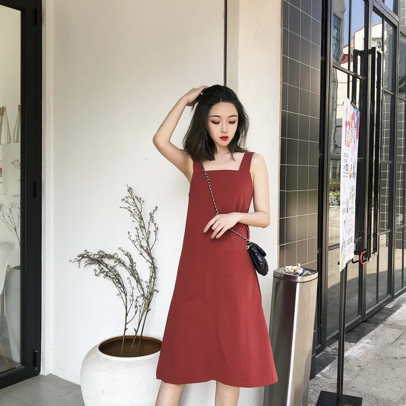 plus size new loose sleeveless solid Spaghetti Strap dress women Summer Knee-length Square Collar causal women dress sexy dress
plus size new loose sleeveless solid Spaghetti Strap dress women Summer Knee-length Square Collar causal women dress sexy dress