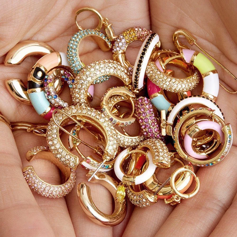 A Variety of Korean C-shaped Alloy Earrings Sleek Minimalist Circle Colored Rhinestones Earrings Zircon Earring Wild Jewelry
A Variety of Korean C-shaped Alloy Earrings Sleek Minimalist Circle Colored Rhinestones Earrings Zircon Earring Wild Jewelry