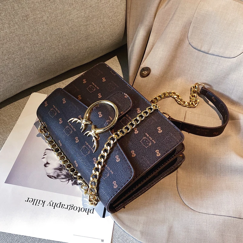 Hello Kitty Women Messenger Bags 2019 Fashion Metal Lock Handbag Single Shoulder Bag Bolsas Feminina GG Channels Handbags Cc
Hello Kitty Women Messenger Bags 2019 Fashion Metal Lock Handbag Single Shoulder Bag Bolsas Feminina GG Channels Handbags Cc