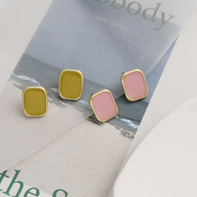Korean Earring 2020 Popular Square Candy Color Irregular Drop Glaze Fashion Earrings Retro Net Red Girl Versatile Earrings
Korean Earring 2020 Popular Square Candy Color Irregular Drop Glaze Fashion Earrings Retro Net Red Girl Versatile Earrings