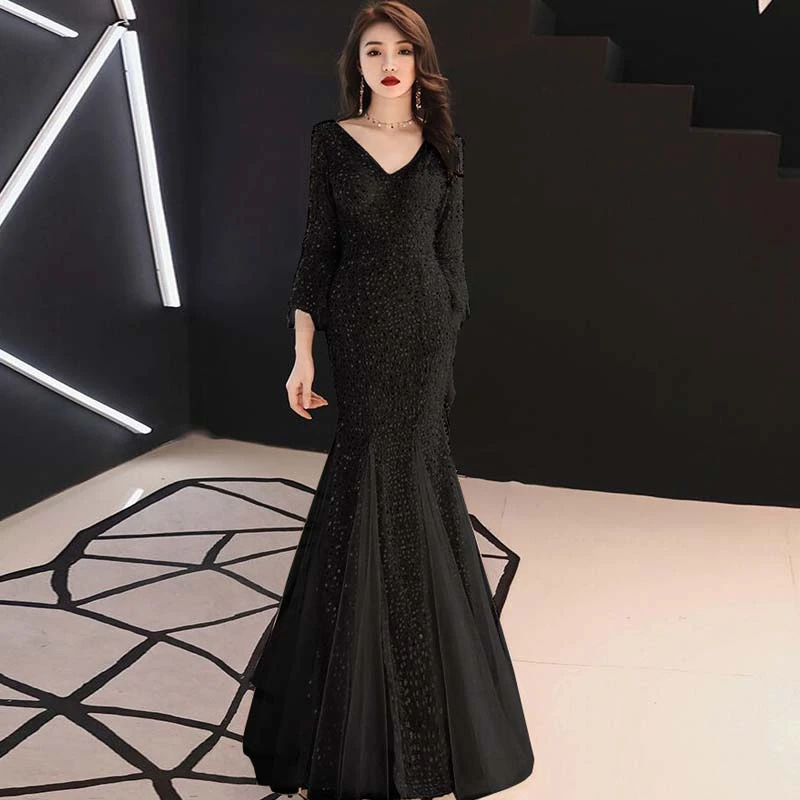 Black Sequin Mermaid Chinese Evening Dress Long Cheongsam Modern V Neck Oriental Style Qi Pao Women Qipao Promotion Party Gown
Black Sequin Mermaid Chinese Evening Dress Long Cheongsam Modern V Neck Oriental Style Qi Pao Women Qipao Promotion Party Gown