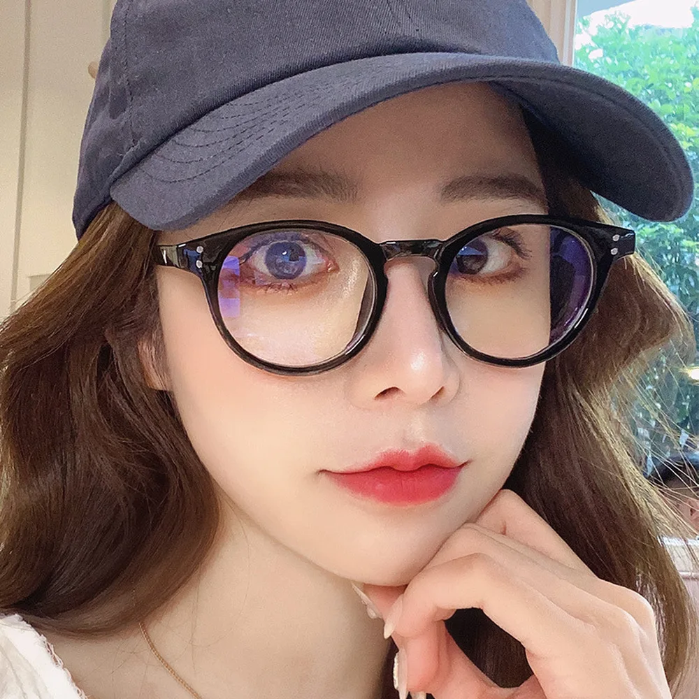Plastic Large Frame Anti Blue Light Round Flat Lens Rice Nail Eyewear Computer Radiation Protection Blue Light Blocking Glasses
Plastic Large Frame Anti Blue Light Round Flat Lens Rice Nail Eyewear Computer Radiation Protection Blue Light Blocking Glasses
