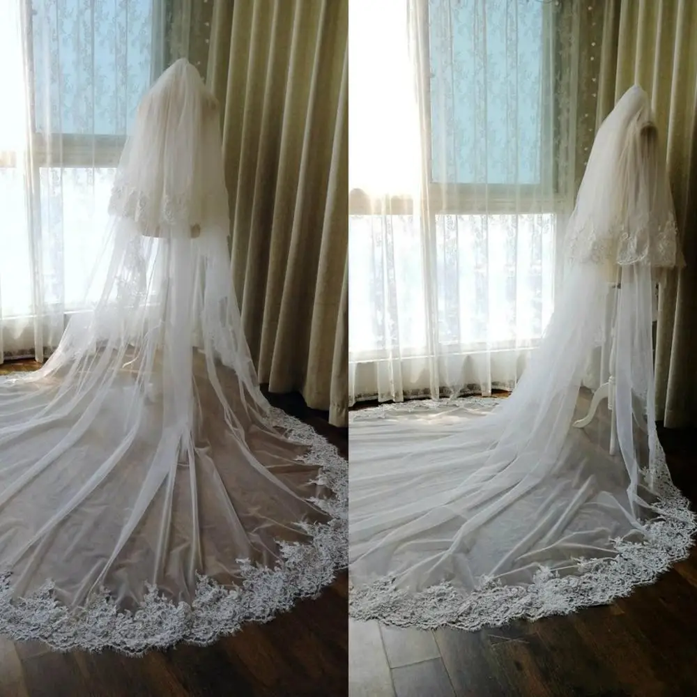 2020 Blusher Face Bridal Veils White Ivory Cathedral Length Lace Appliqued Edge Two Layer Bridal Wedding Veil with Combs
2020 Blusher Face Bridal Veils White Ivory Cathedral Length Lace Appliqued Edge Two Layer Bridal Wedding Veil with Combs