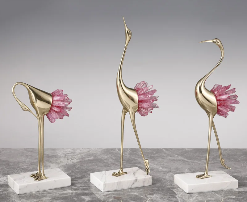 Luxtry Gold Silver Brass Flamingo Statue With Natural Pink Purple Blue Brown Crystal Stone Tail For Living Room Home Furnishing Luxtry Gold Silver Brass Flamingo Statue With Natural Pink Purple Blue Brown Crystal Stone Tail For Living Room Home Furnishing