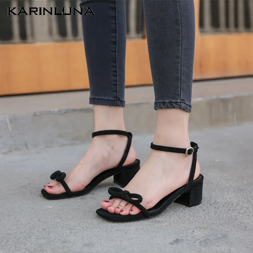 KarinLuna 2020 Brand Design Kid Suede Women Sandals Square Heels Butterfly-knot Pumps Summer Casual Woman Sandals
KarinLuna 2020 Brand Design Kid Suede Women Sandals Square Heels Butterfly-knot Pumps Summer Casual Woman Sandals